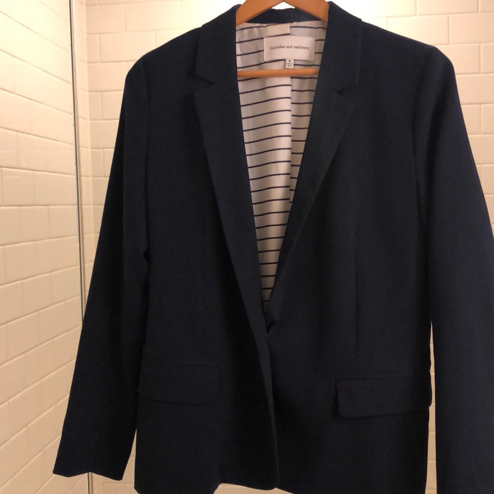 Cupcakes & Cashmere Navy Blazer - 6